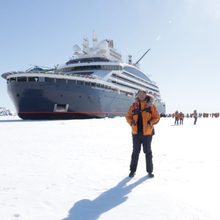 How Do Icebreaker Ships Work Explained In Detail