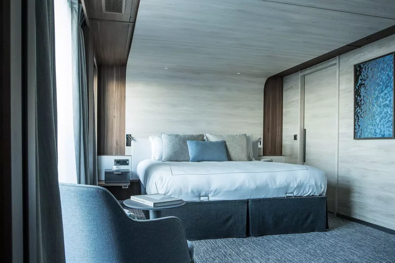 Charcot Privilege Suite Deck 8 PONANT 7