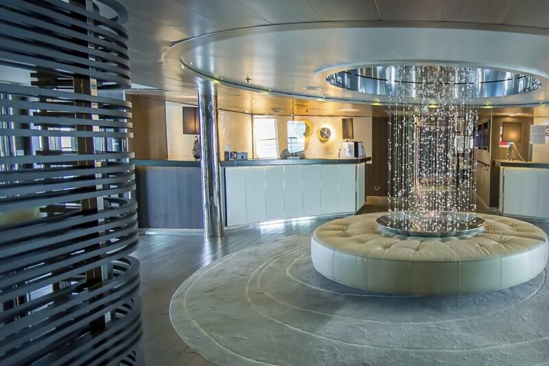 Le Boreal Reception