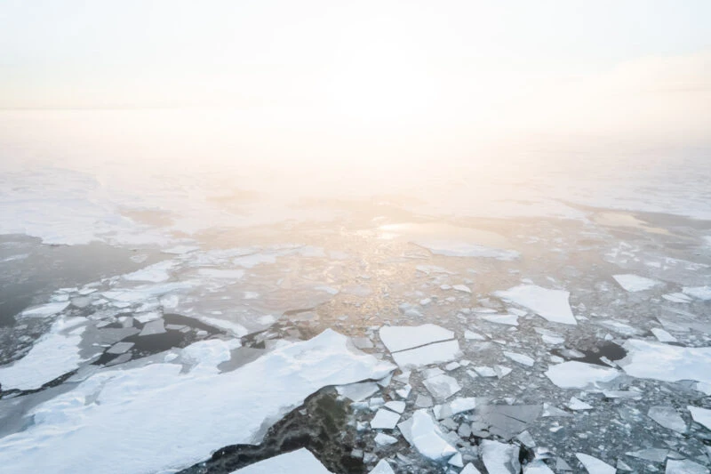 North pole Airship from the sky PONANT