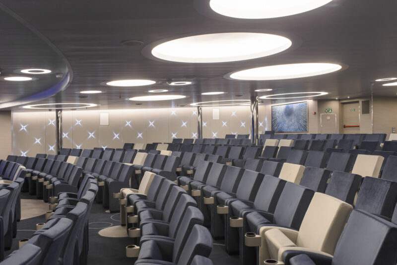 Le Lyrial theatre Ponant