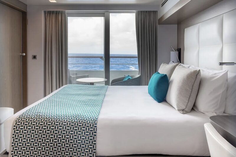 Prestige Stateroom Deck 5 L'Austral Ponant 3