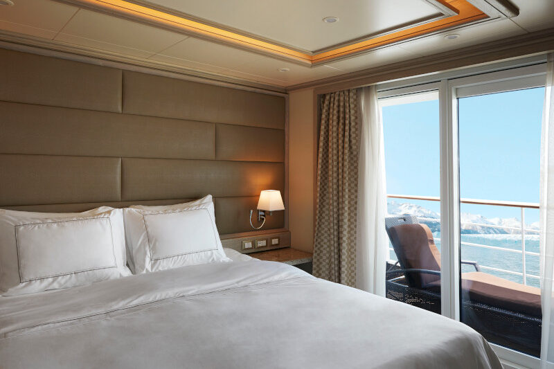 Bedroom with a view in the Medallion Suite, Silver Cloud.
